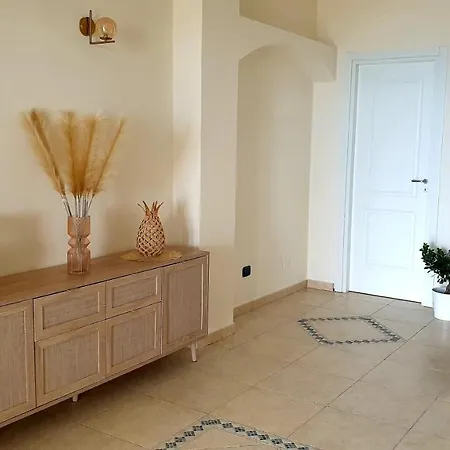 לינה וארוחת בוקר Kiru 4*