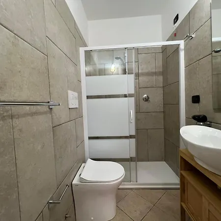 Kiru 4* ויבו ולנטיה